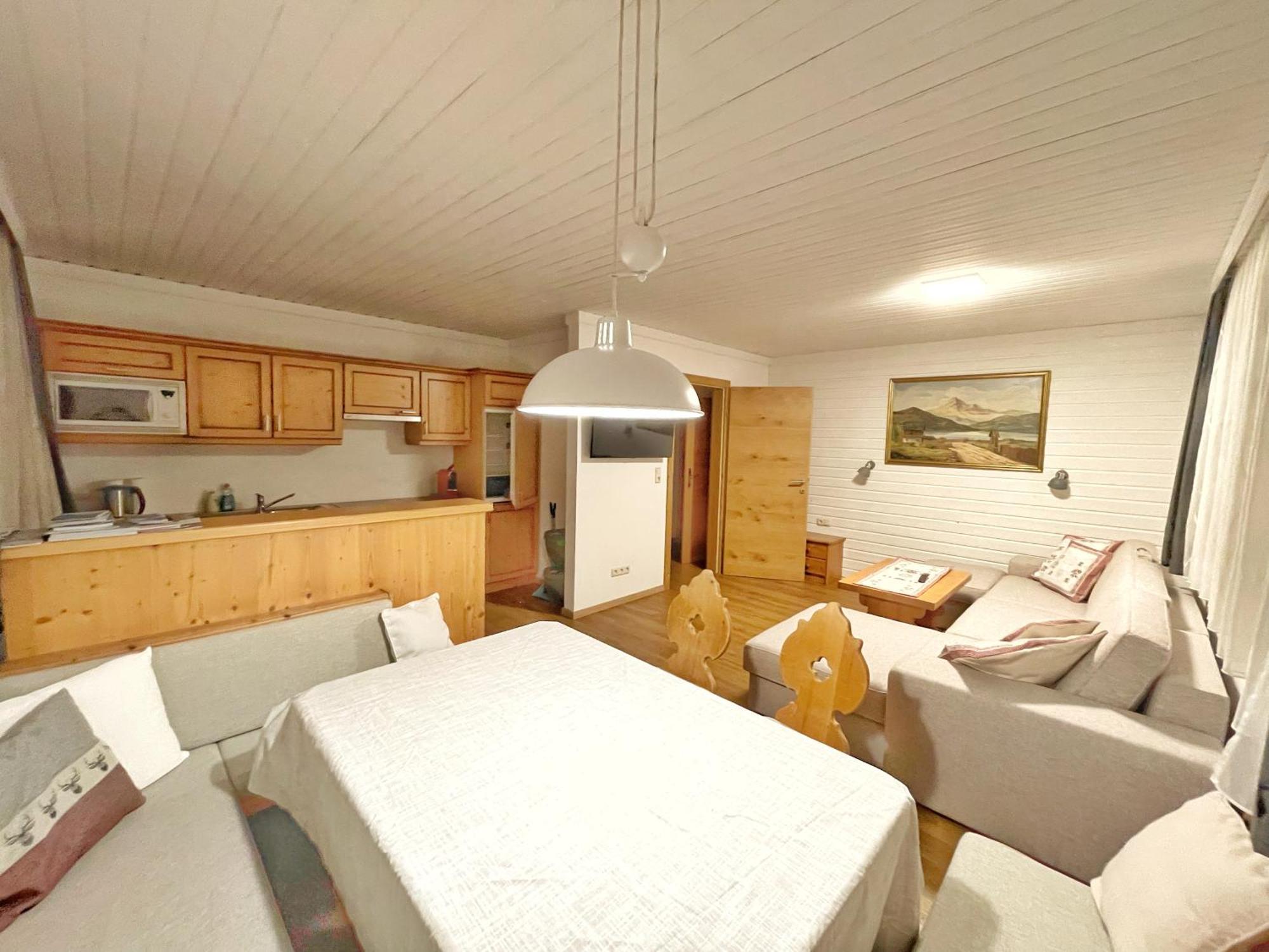 Pension Erlhof Saalfelden Extérieur photo